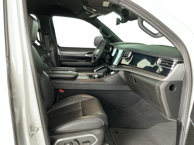 2023 Jeep Wagoneer Series II