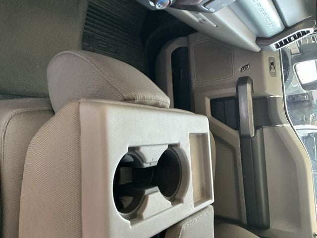 2022 Ford Super Duty F-600 DRW XLT