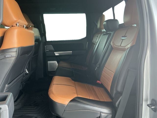 2024 Ford Super Duty F-250 Pickup Platinum