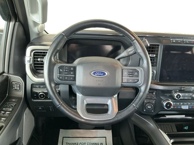 2023 Ford Super Duty Lariat