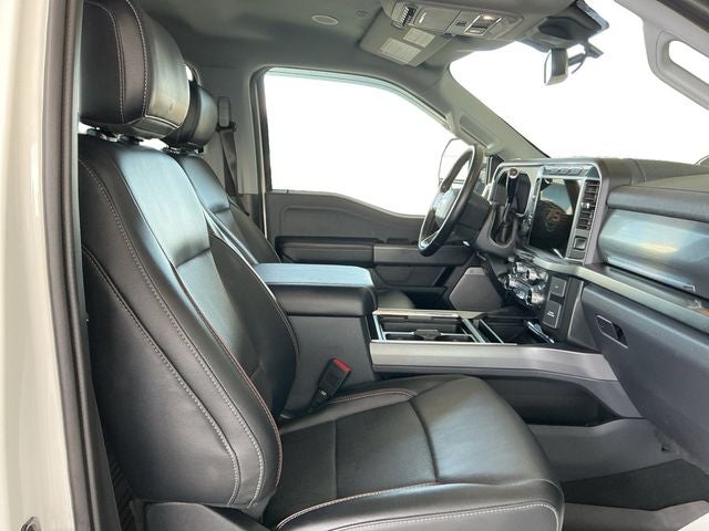 2023 Ford Super Duty Lariat