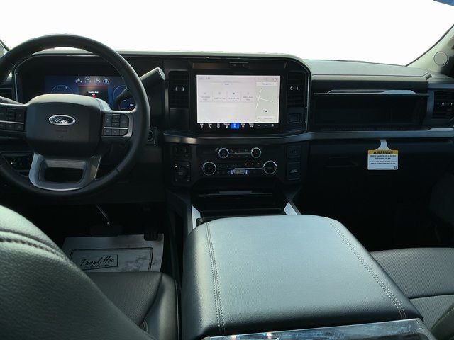 2025 Ford F-350SD Lariat