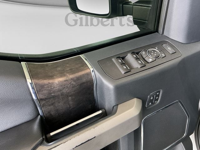 2022 Ford F-350SD Lariat