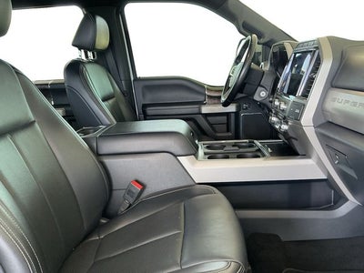 2022 Ford F-350SD Lariat