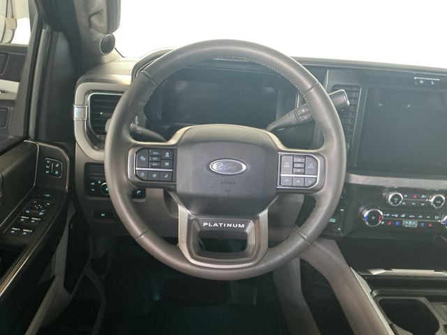 2026 Ford Super Duty F-350 DRW Pickup Platinum DRW