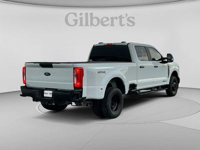 2023 Ford Super Duty F-350 DRW Pickup XL DRW