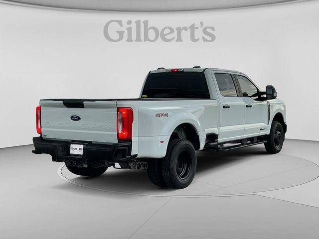 2023 Ford Super Duty F-350 DRW Pickup XL DRW