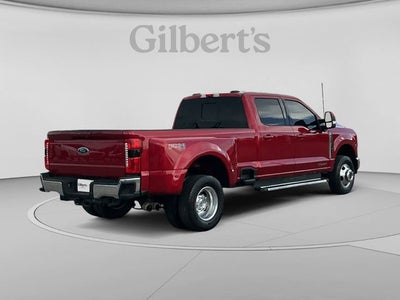 2023 Ford Super Duty F-350 DRW Pickup Lariat DRW