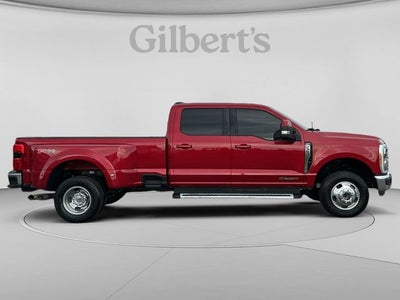 2023 Ford Super Duty F-350 DRW Pickup Lariat DRW