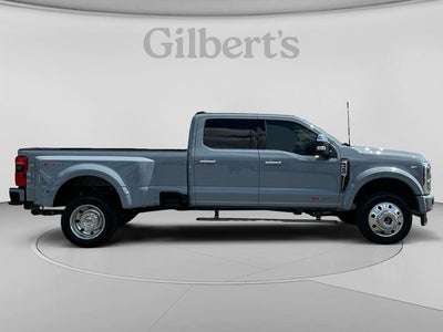 2025 Ford Super Duty Platinum DRW