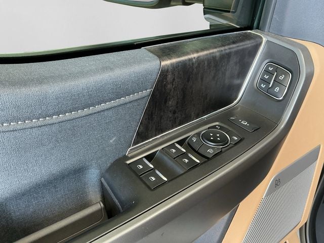 2025 Ford Super Duty F-450 Pickup Lariat DRW