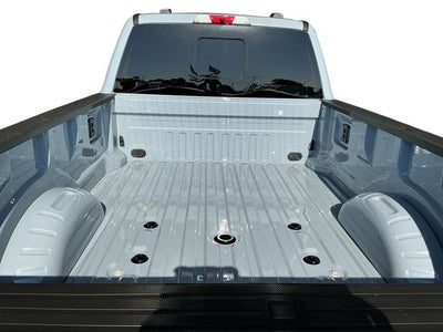 2025 Ford Super Duty F-450 Pickup Lariat DRW