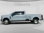 2025 Ford Super Duty F-450 Pickup Lariat DRW
