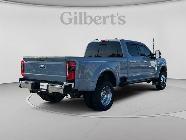 2025 Ford Super Duty F-450 Pickup Lariat DRW