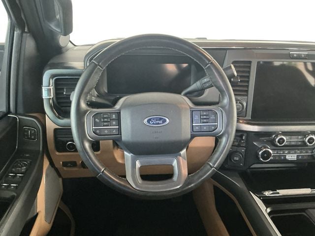 2025 Ford Super Duty F-450 Pickup Lariat DRW