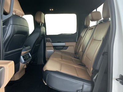 2025 Ford Super Duty F-450 Pickup Lariat DRW