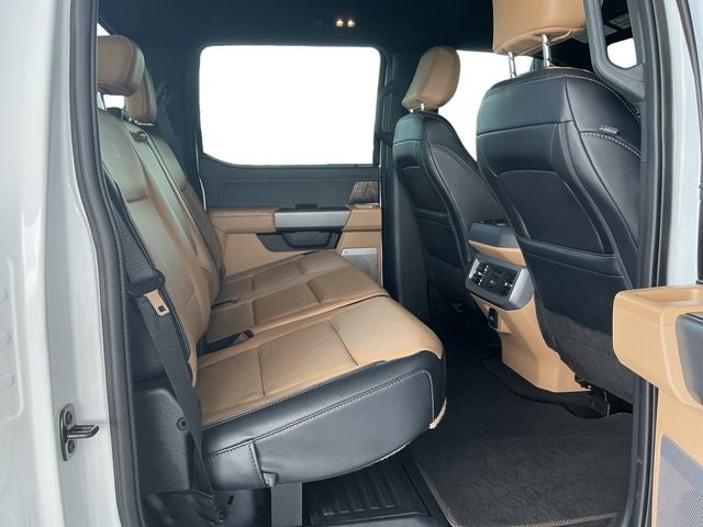 2025 Ford Super Duty F-450 Pickup Lariat DRW