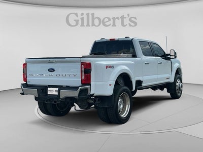 2025 Ford Super Duty F-450 Pickup Lariat DRW