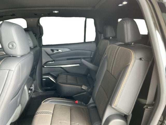 2025 Chevrolet Traverse High Country