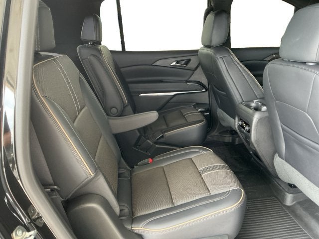 2025 Chevrolet Traverse High Country