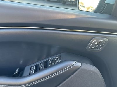 2022 Ford Mustang Mach-E Select