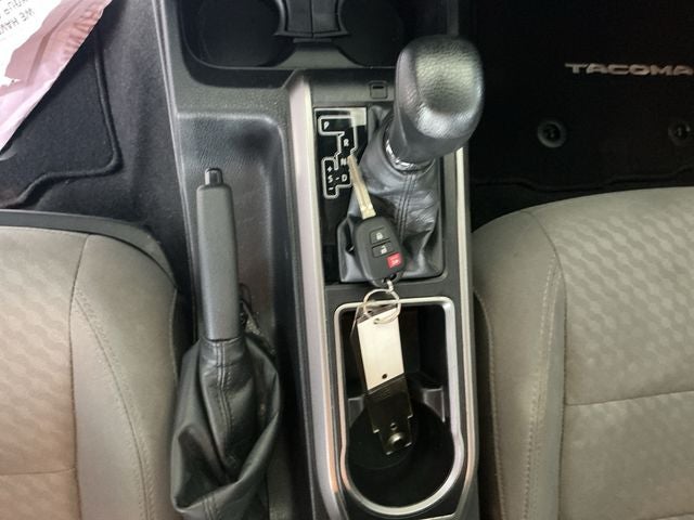 2022 Toyota Tacoma SR5 V6