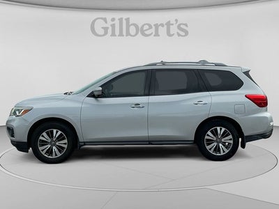 2017 Nissan Pathfinder SL
