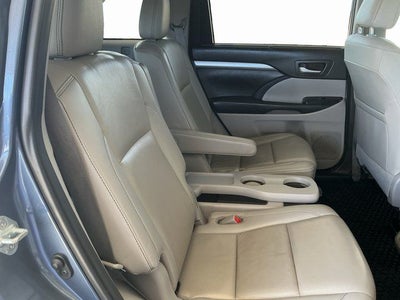 2019 Toyota Highlander Base
