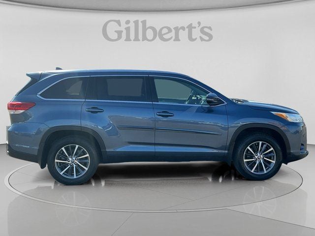 2019 Toyota Highlander Base