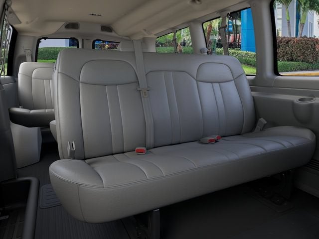 2026 Chevrolet Express Passenger 1LS