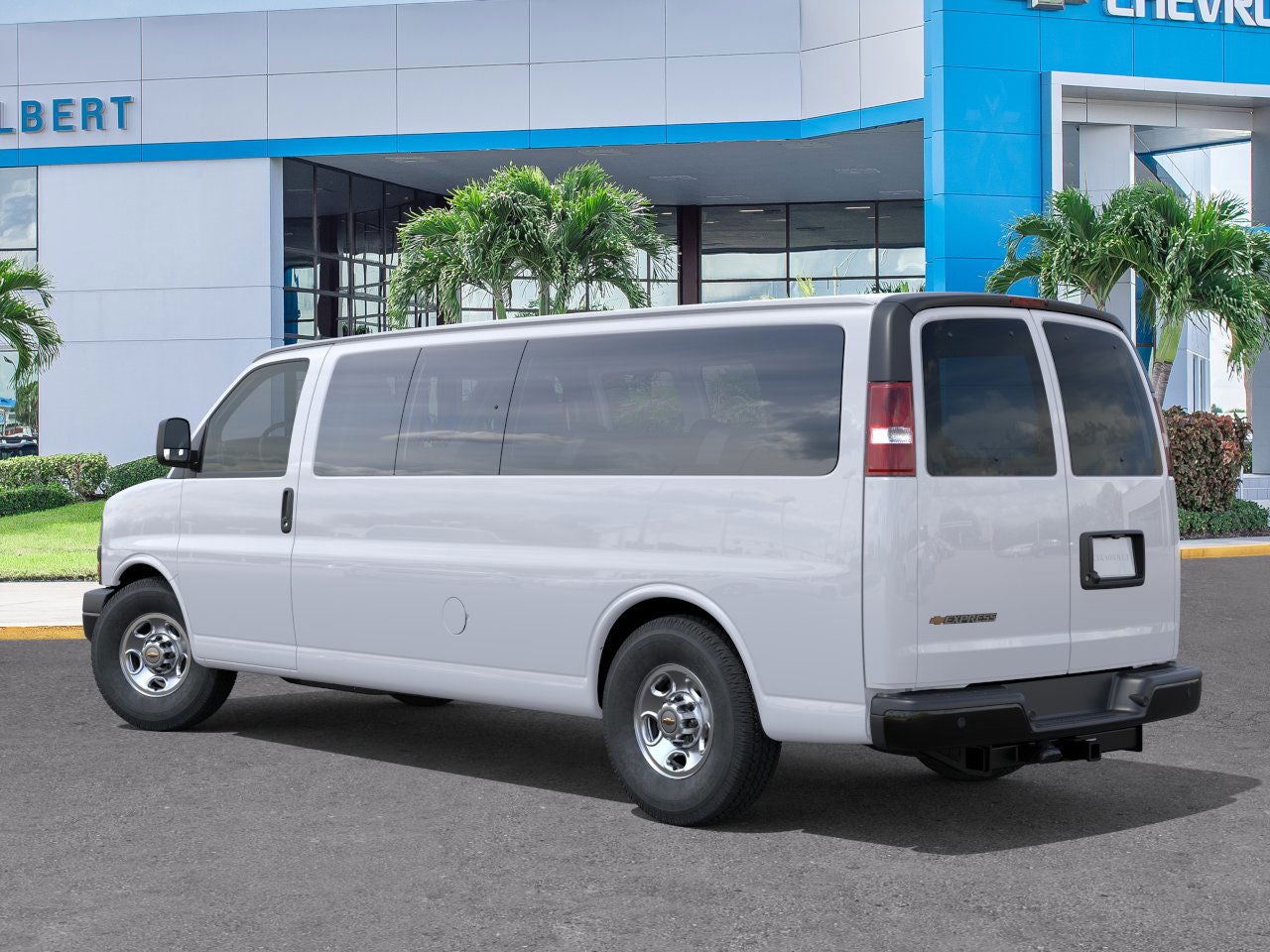 2025 Chevrolet Express Passenger 1LS