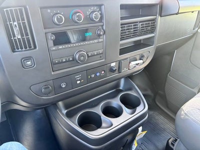 2025 Chevrolet Express Cutaway 3500 1WT