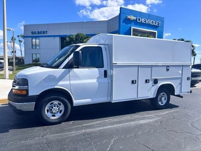2025 Chevrolet Express Cutaway 3500 1WT