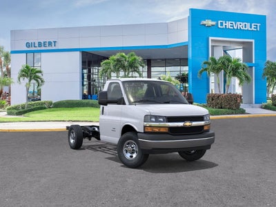 2025 Chevrolet Express Cutaway 3500 1WT