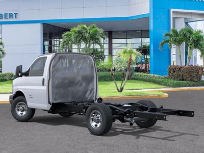 2025 Chevrolet Express Cutaway 3500 1WT
