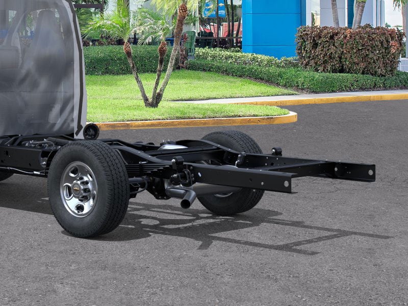2025 Chevrolet Express Cutaway 3500 1WT