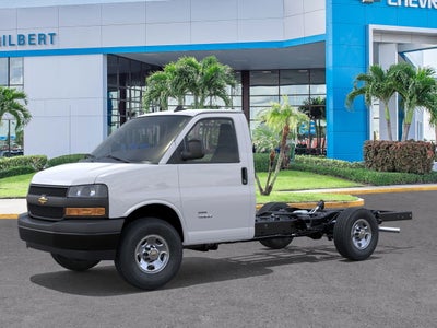 2025 Chevrolet Express Cutaway 3500 1WT