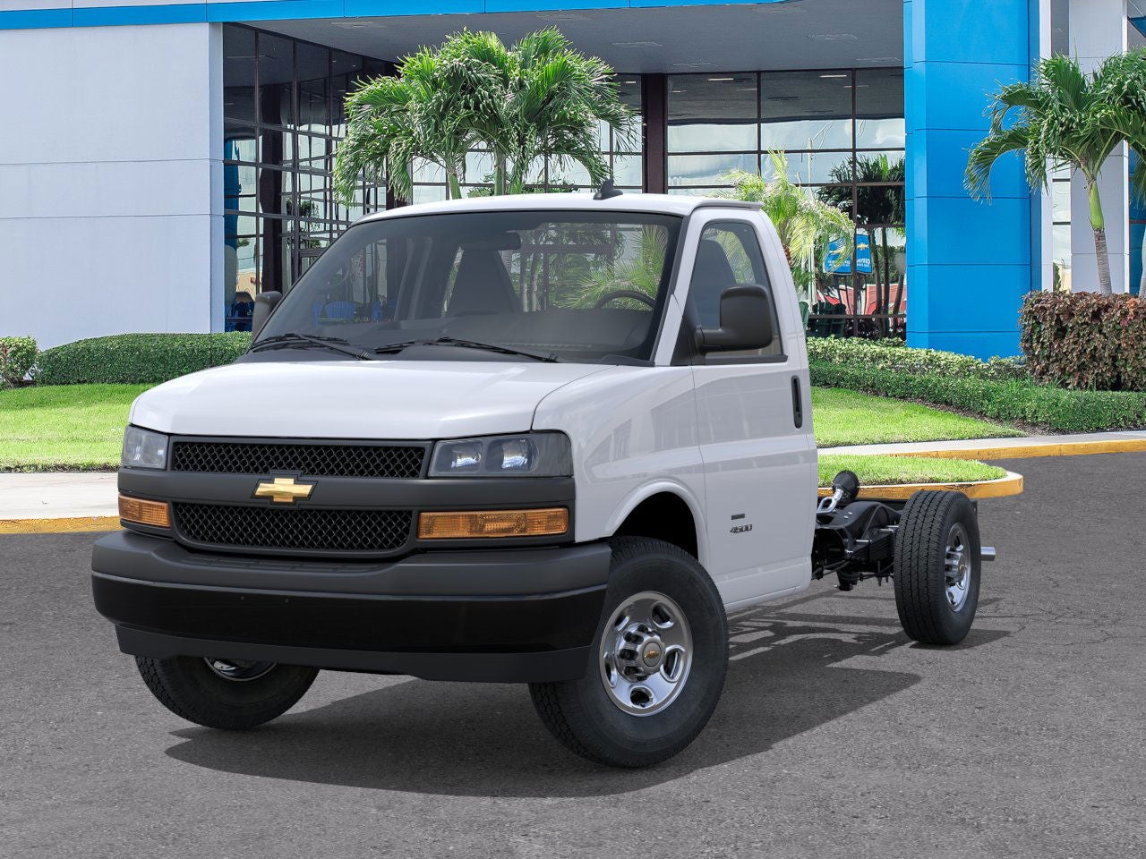 2025 Chevrolet Express Cutaway 3500 1WT