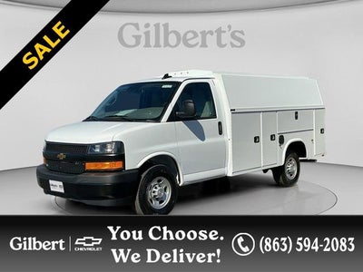 2025 Chevrolet Express Cutaway 3500 1WT