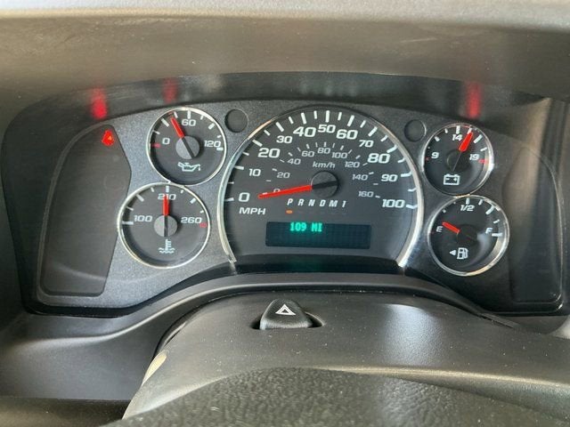 2025 Chevrolet Express Cutaway 3500 1WT