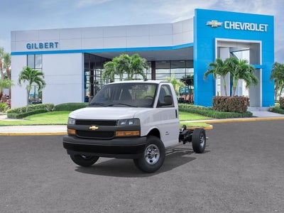 2025 Chevrolet Express Cutaway 3500 1WT