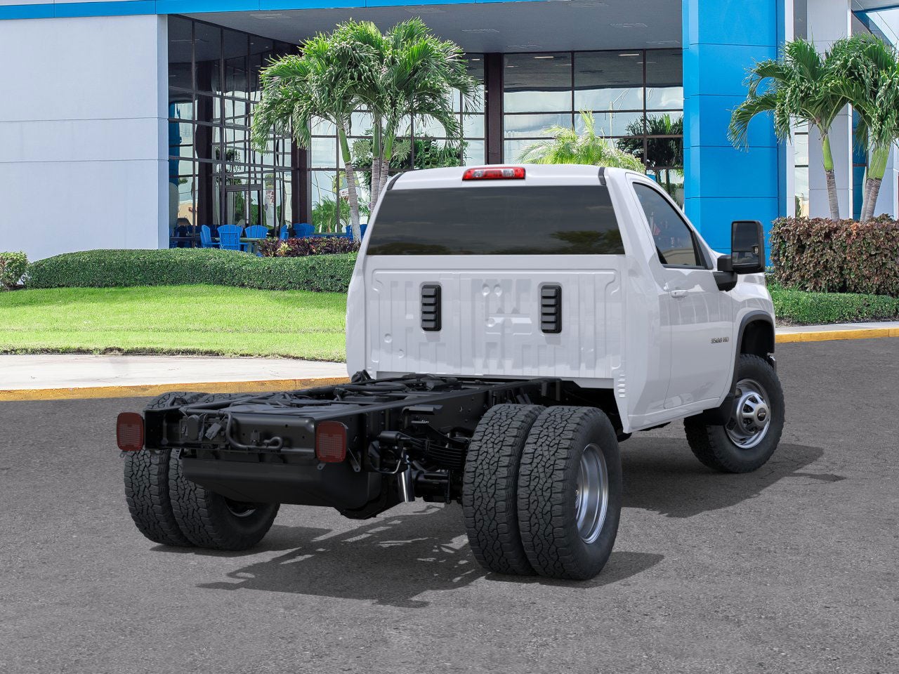2025 Chevrolet Silverado 3500 HD Chassis Cab Work Truck