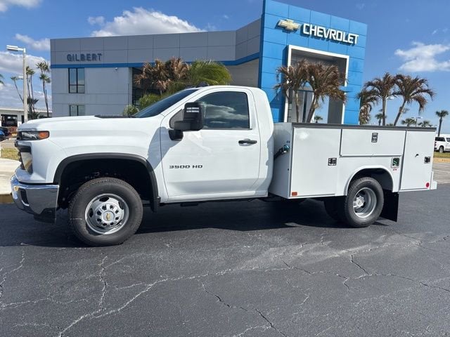 2025 Chevrolet Silverado 3500 HD Chassis Cab Work Truck