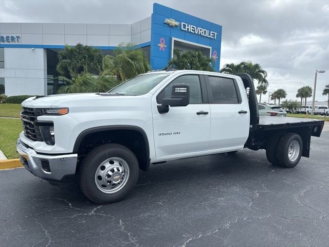 2025 Chevrolet Silverado 3500 HD Chassis Cab Work Truck