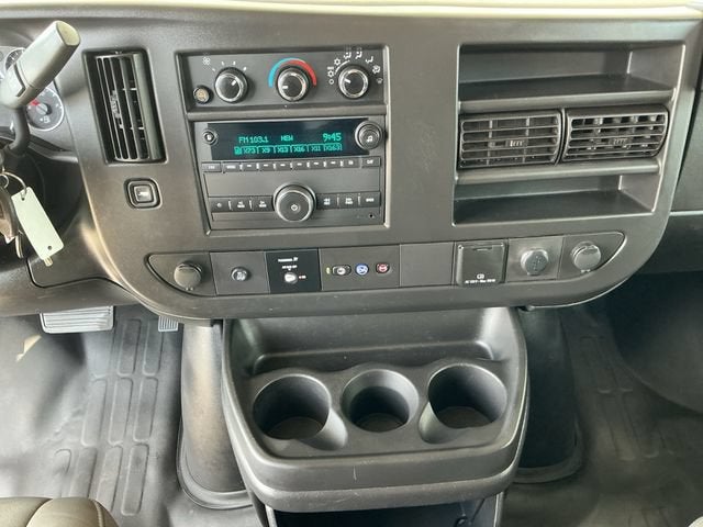 2022 Chevrolet Express Cargo 2500 WT