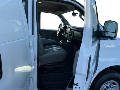 2024 Chevrolet Express Cargo 2500 WT