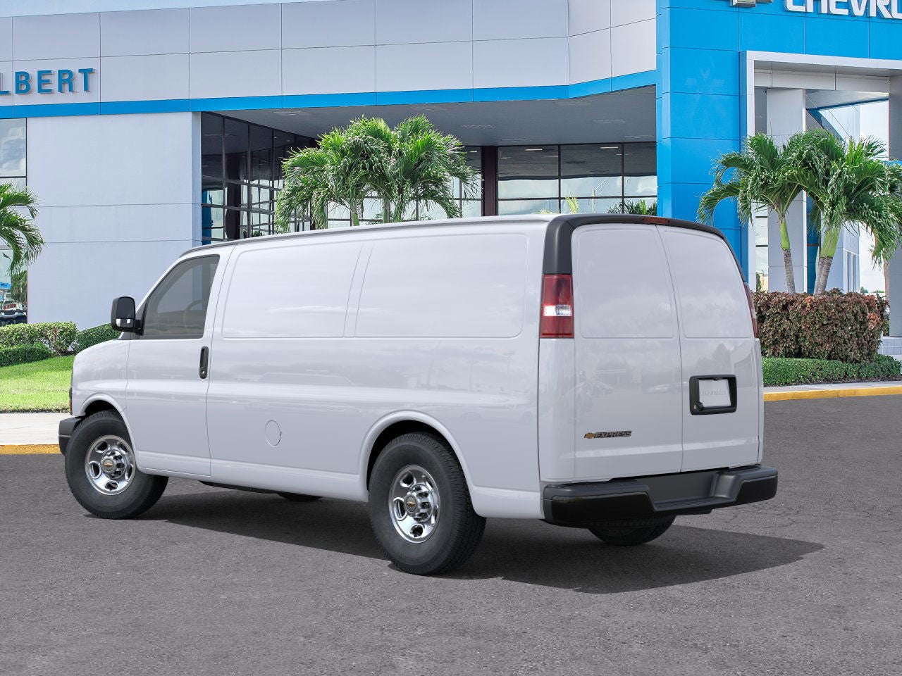 2025 Chevrolet Express Cargo WT