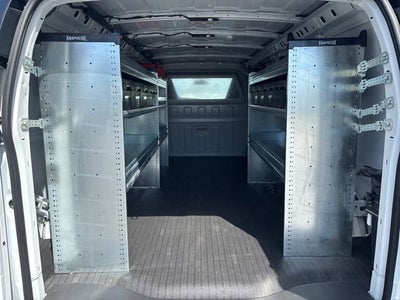 2025 Chevrolet Express Cargo WT