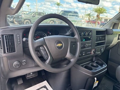 2025 Chevrolet Express Cargo WT