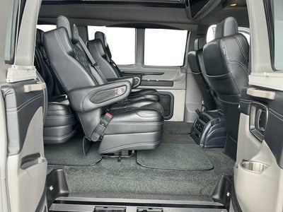 2021 GMC Savana Passenger 3500 LS